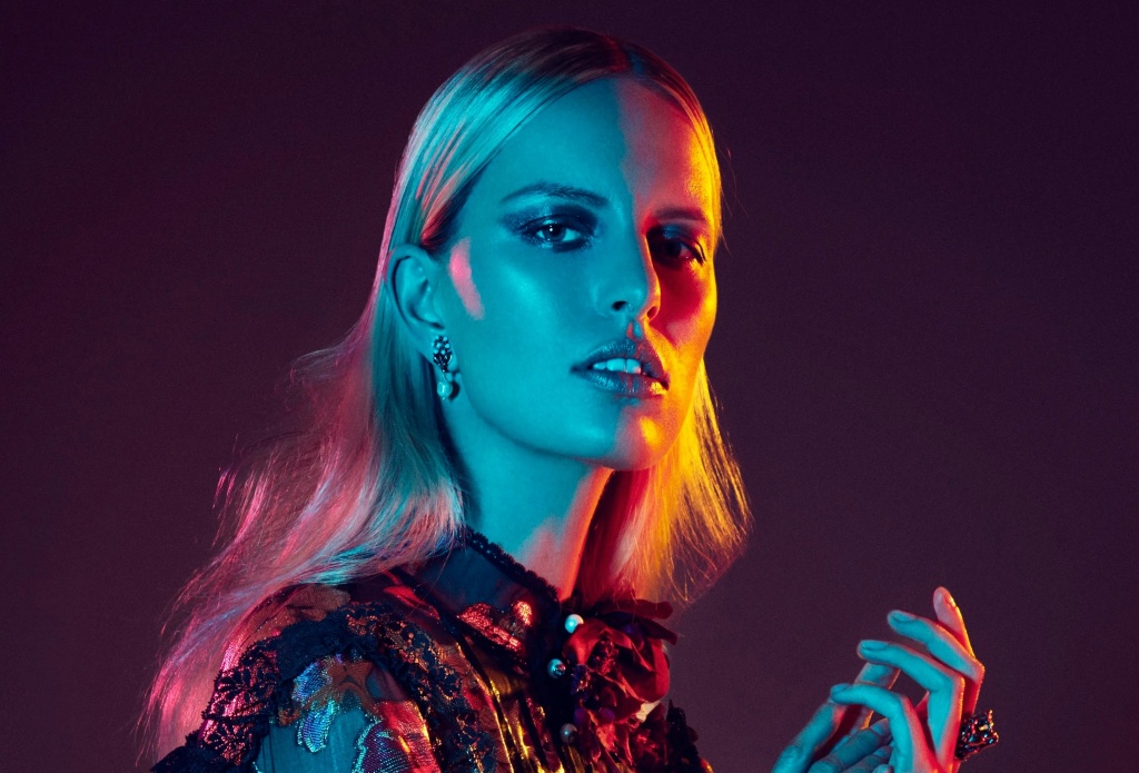 Cover-Story-Karolina-Kurkova.jpg