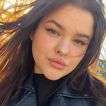 Сухова Алина 