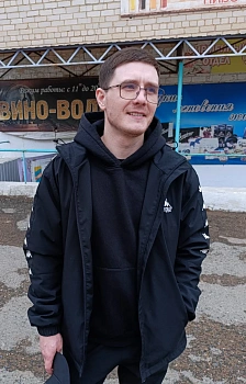 Пилюгин Денис 