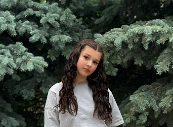 Ефремова Алиса 