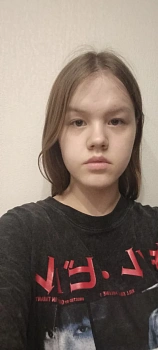 Соловьева Луиза 