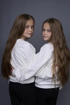 Денисова Эвелина и Анжелика