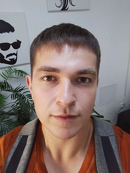 Абрамов Антон Владимирович 