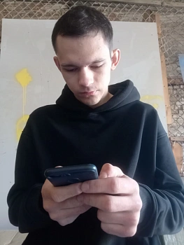 Весов Иван Олегович 