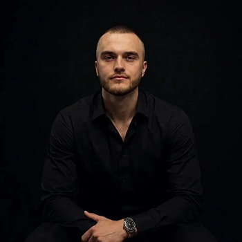 Александр