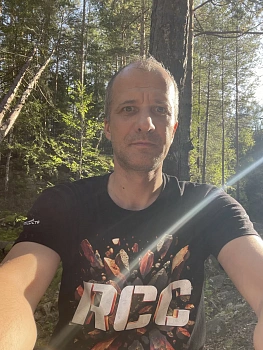 Алексей Лапин