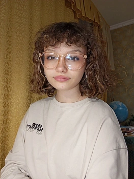 Карапетян Сильвия