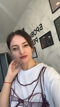 Елена Ми