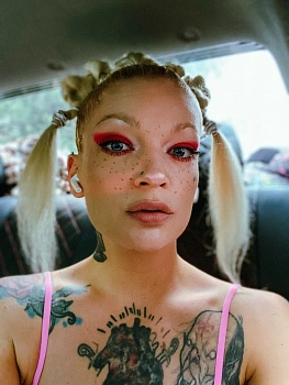 Инна Комыслящая