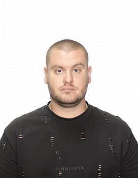 Акуленко Артём Андреевич