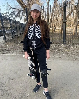 Штро Полина 
