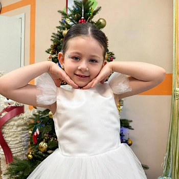 Еронина Лея 