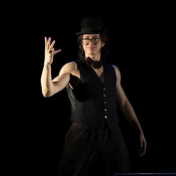 Акимов Денис 