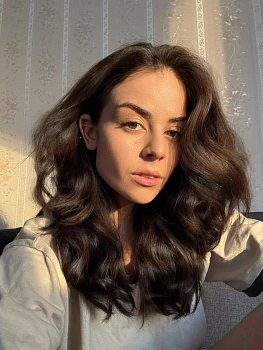 Леонтьева Ангелина 