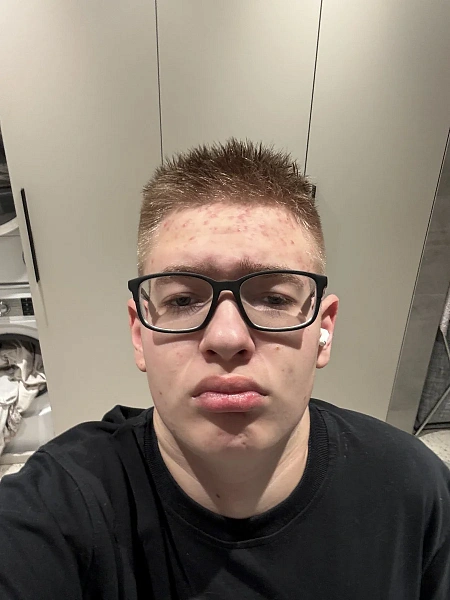 Александр  Александрович Гончаров