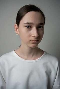 Елена Серикова
