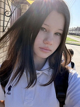 Анна Попова