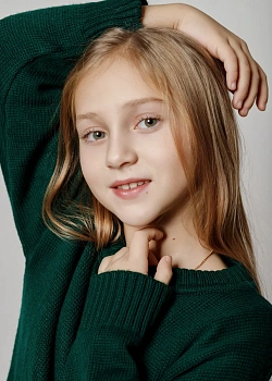 Тебель Юлия