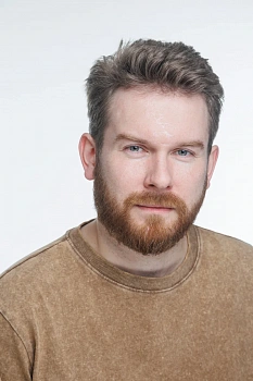 Евгений Старков