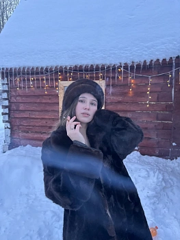 Анастасия Мо