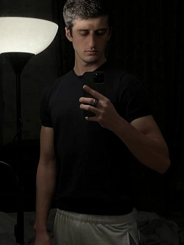 Шамсудинов Шахриёр