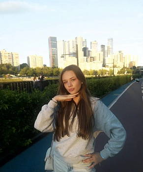 Корнилова Полина