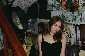 настя Жукова