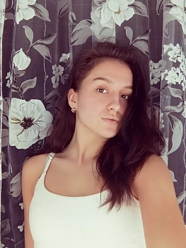 Лобатая Полина