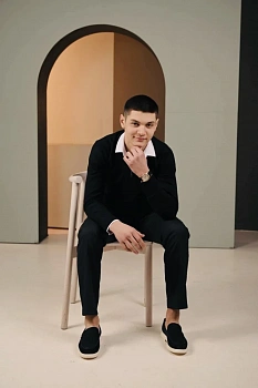 Тохиров Акобир 