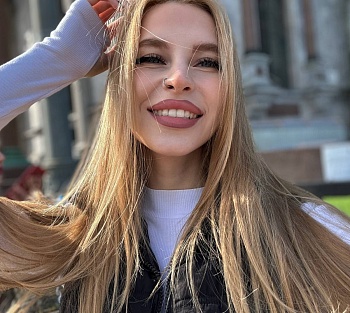 Захарова Анна Андреевна